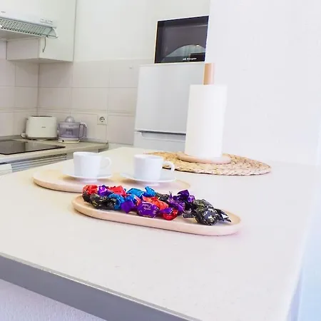 Céntrico A 130 Metros Del Mar Cálido Y Moderno *