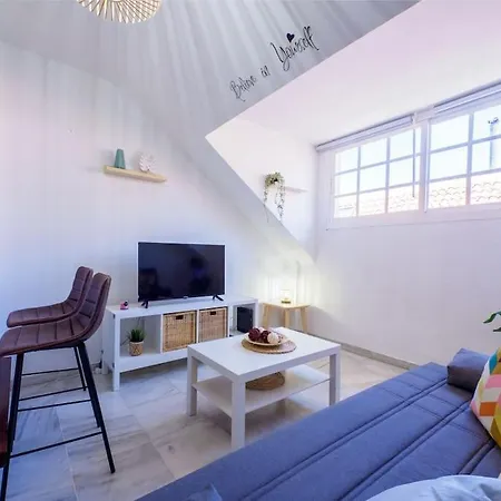 Lejlighed Centrico A 130 Metros Del Mar Calido Y Moderno